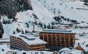 Radisson Blu Hotel Reussen, Andermatt